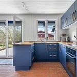 Gravers - 150m From The Sea By Interhome 펜션